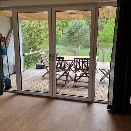 Mecklenburgische Seenplatte - Fh Mit Optionalem Steg Und Ruderboot Grosszerlang