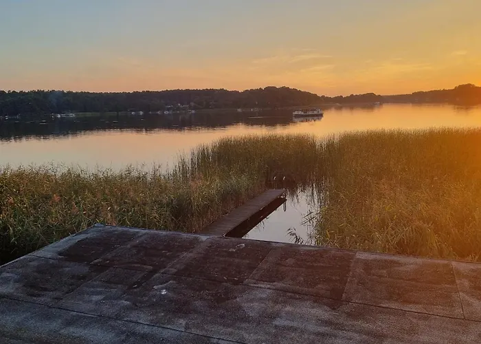 Mecklenburgische Seenplatte - Fh Mit Optionalem Steg Und Ruderboot *